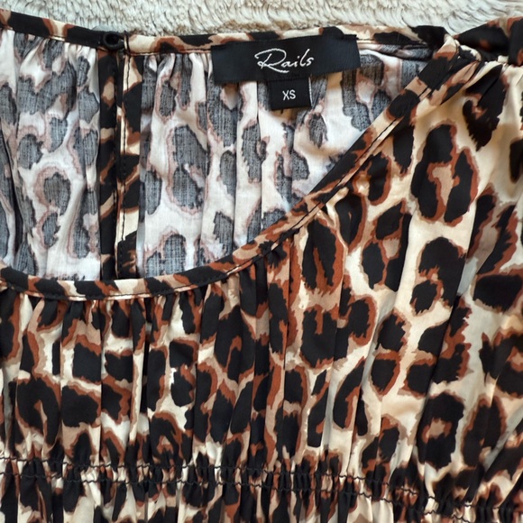 NWOT Rails Tabi Print Smocked Peplum Top Color Nala Size XS - Picture 10 of 16